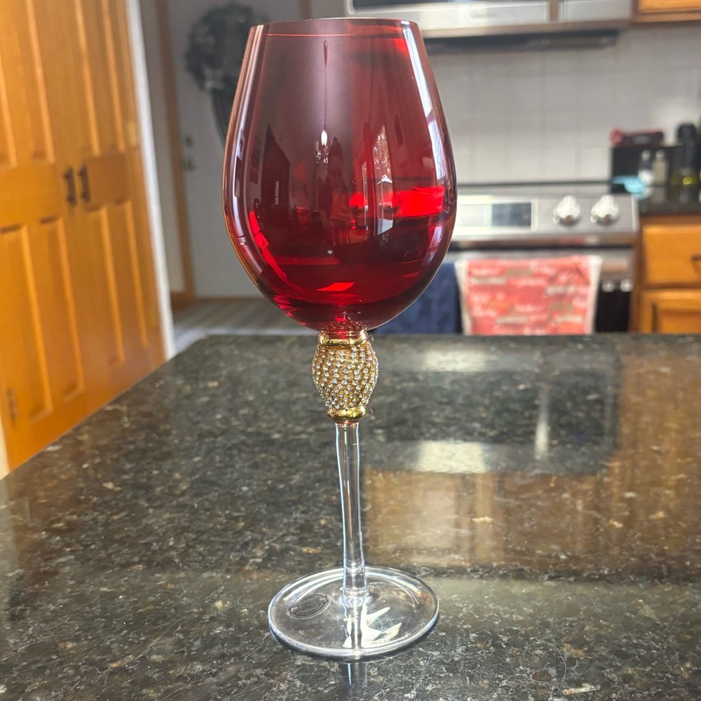 Elegant Red Wine Glass with Gold Accents & Rhinestones
